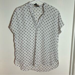 W5 dotted dressy short sleeve top small‎